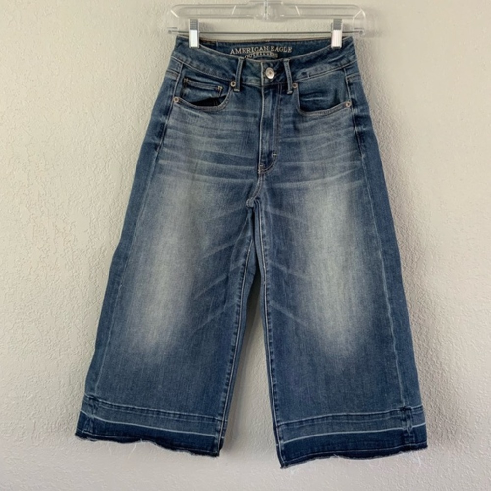 American Eagle High Rise Festival Crop Jeans